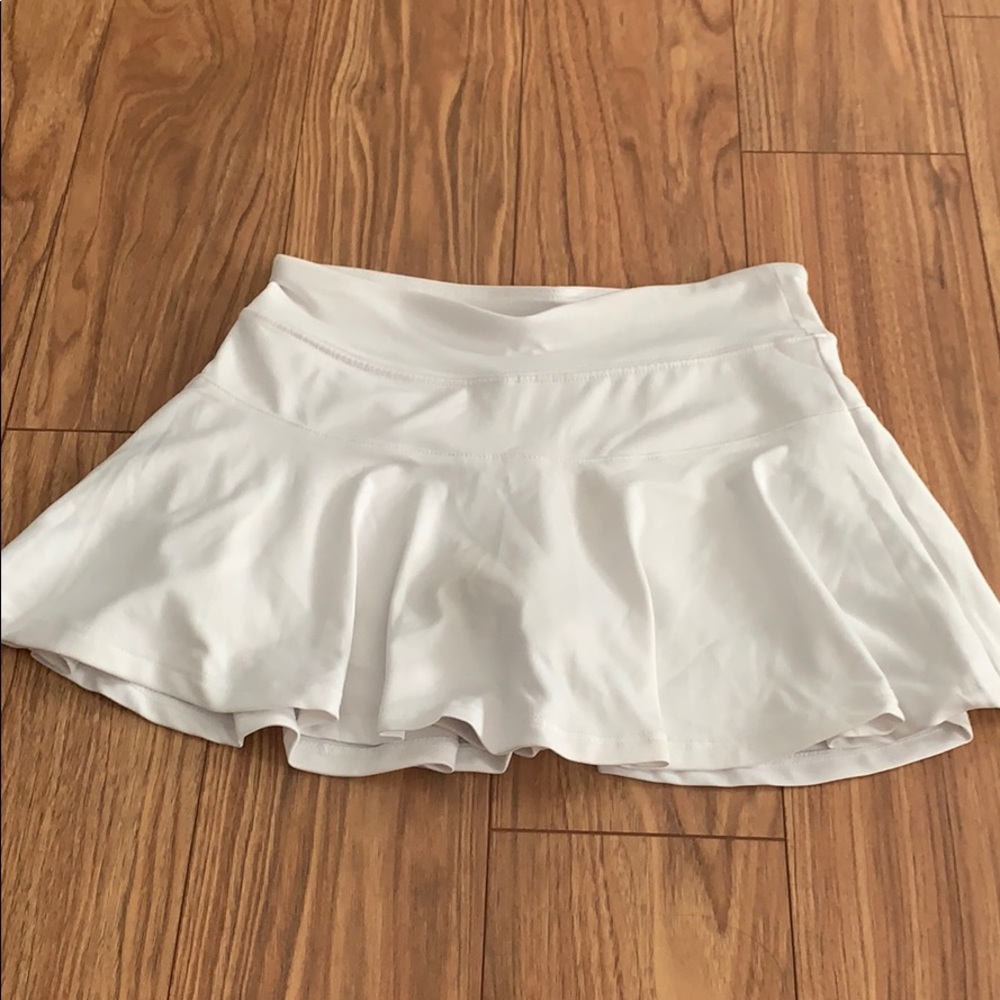 White tennis/golf skirt